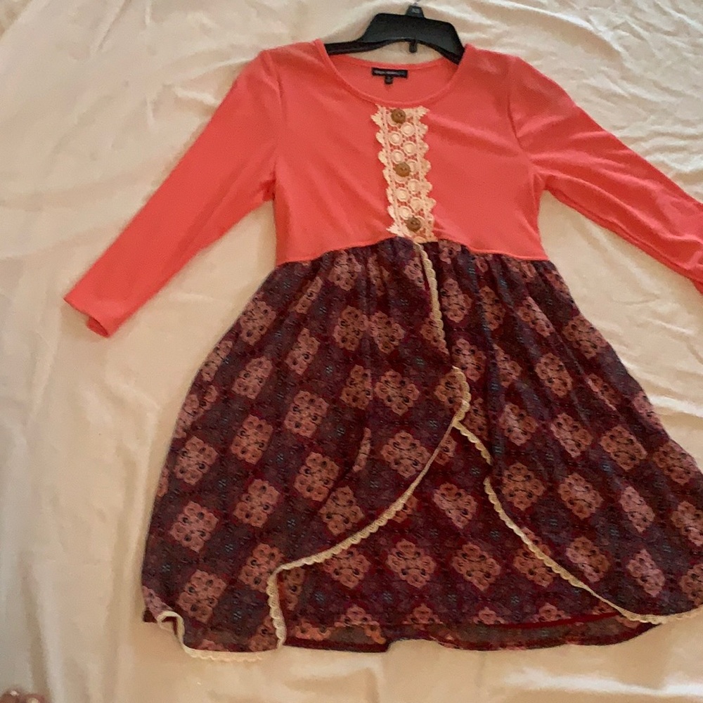 very nice kids dress barely worn
